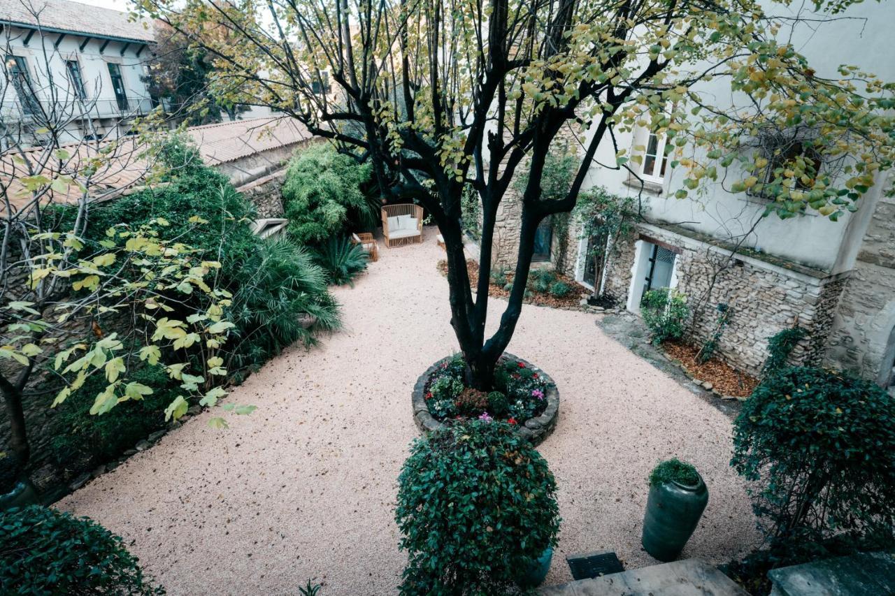 Le Clos Violette D'aglaé LʼIsle-sur-la-Sorgue